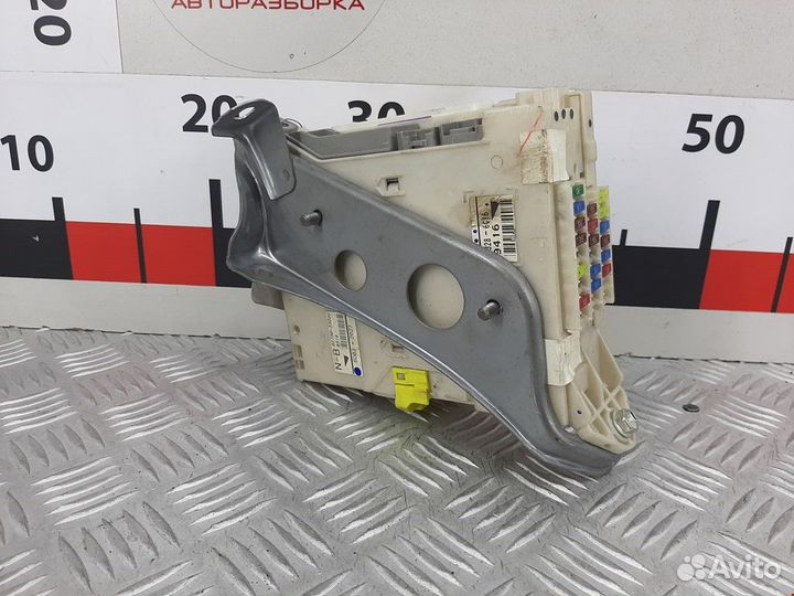 Блок предохранителей Lexus IS 2 (XE20) 2006