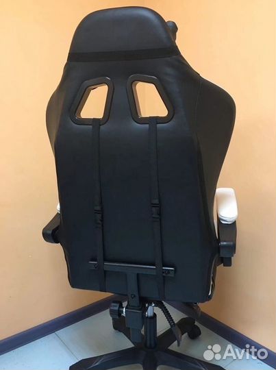 Компьютерное игровое кресло геймерское с массажем