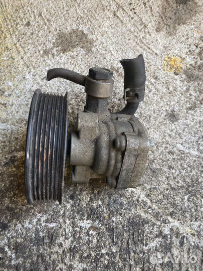 Насос гур hyundai Kia 2.5 D4CB