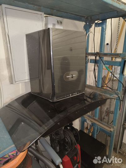 Вытяжка для кухни 90 см бу