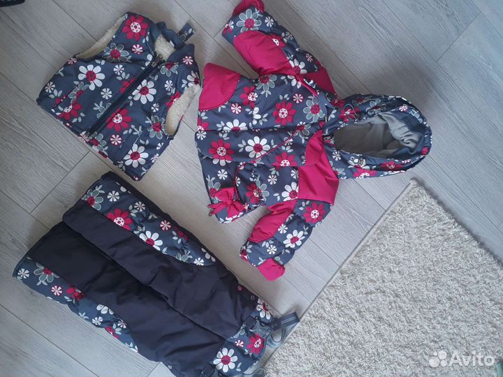 Зимний комбинезон для девочки