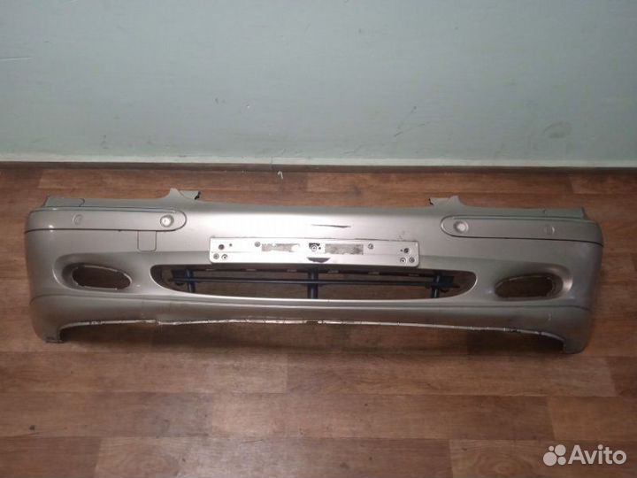 Бампер передний Mercedes S-Class W220 3.2 дизель