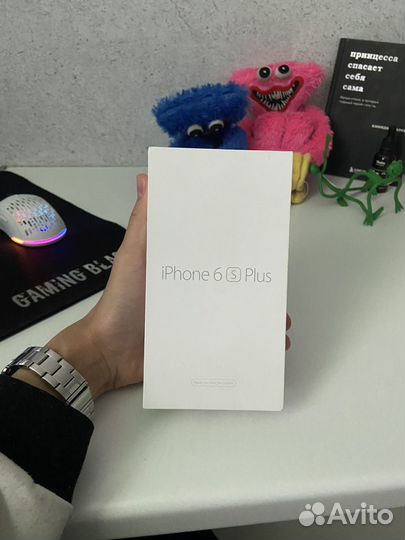 Коробка от iPhone 6s plus
