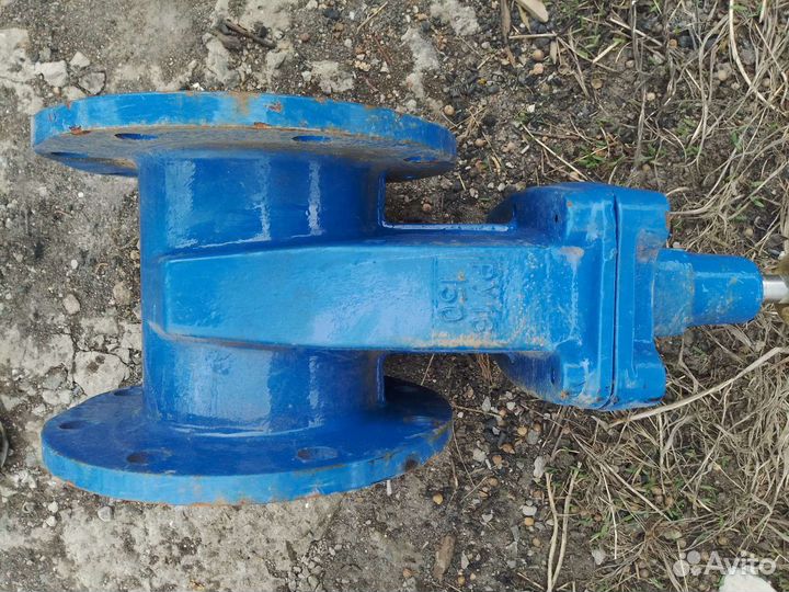 Продам задвижки