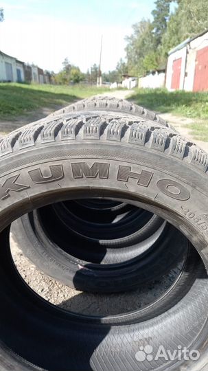 Kumho I'Zen KW22 205/55 R16 88T
