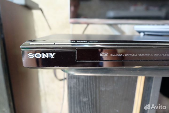 Sony CD/DVD player DVP-NS328