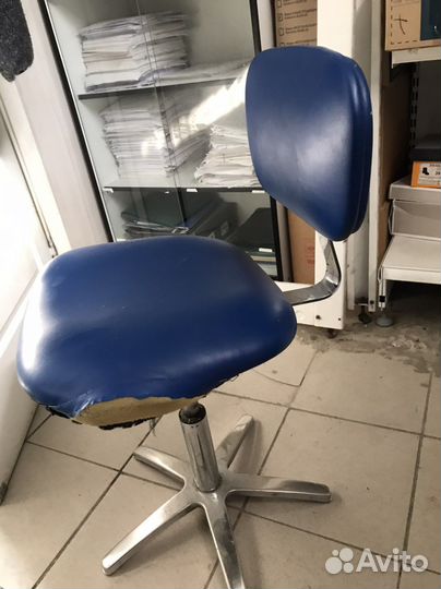 Офисный стул