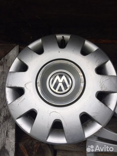 Колпак на колесо