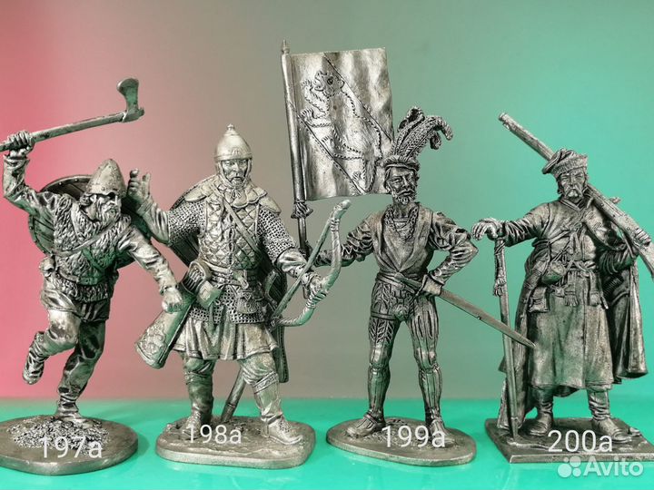 Модель солдатика оловянного 54мм