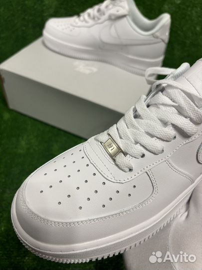 Nike Air Force 1 Low White