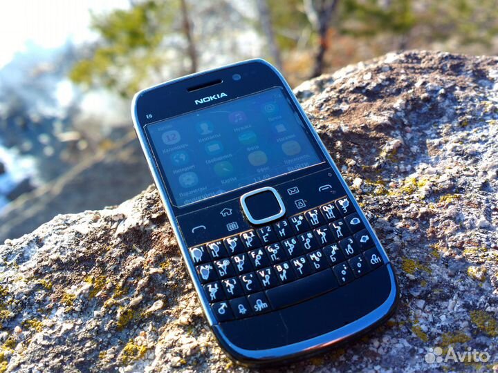 Nokia E6, 8 ГБ