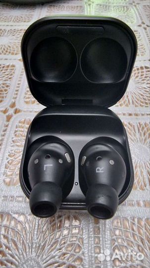 Наушники Samsung Galaxy Buds Pro