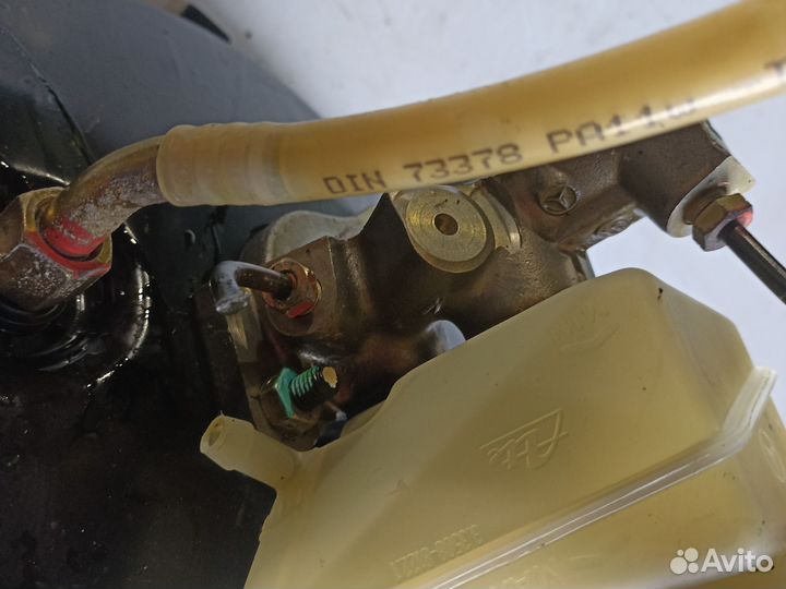 Вакуумный усилитель тормозов mercedes 124