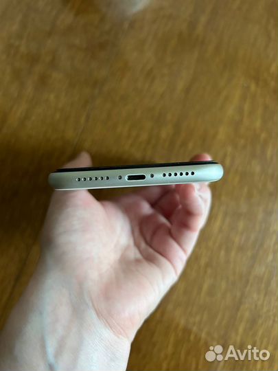 iPhone 11 128gb белый