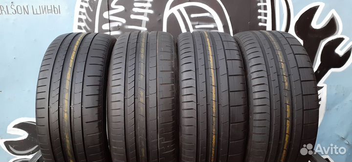 Pirelli P Zero PZ4 235/35 R20
