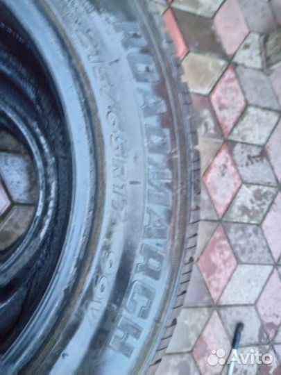 Roadmarch Primemarch H/T 77 215/65 R17 99V