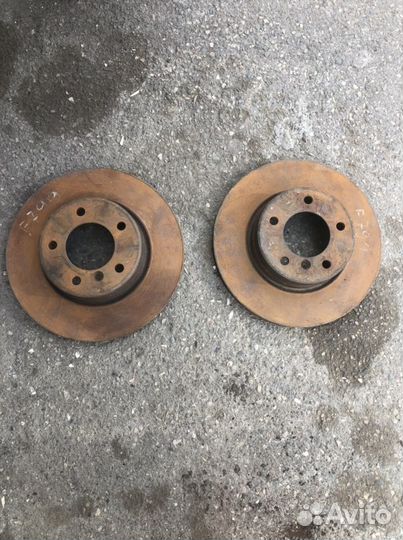 Диски тормозные задние BMW 5 E60 E61