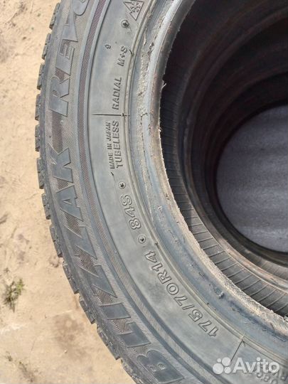 Bridgestone Blizzak DM-V1 175/70 R14