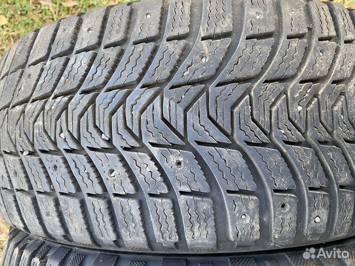 Michelin X-Ice North 3 225/55 R17