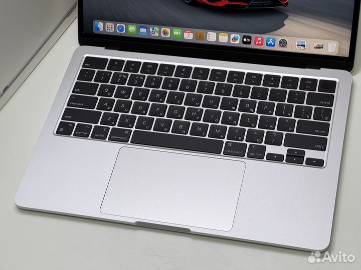MacBook Air 13 2022 M2 256gb гарантия / чек