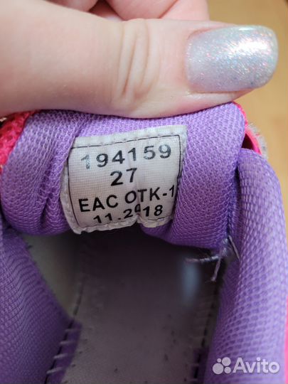 Кроссовки для девочки р27