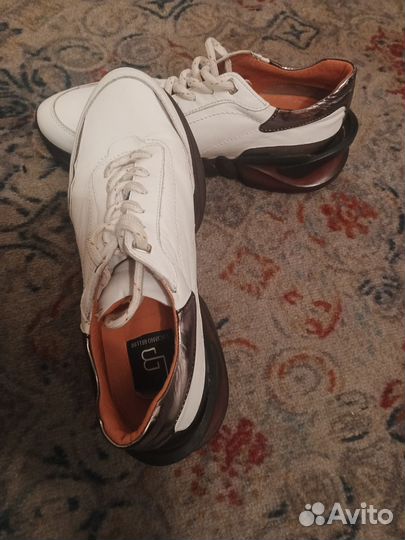 Кроссовки мужские