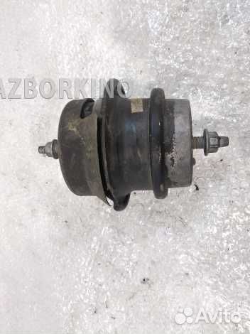 Подушка двигателя