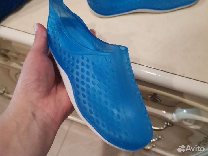 Тапочки для плавания