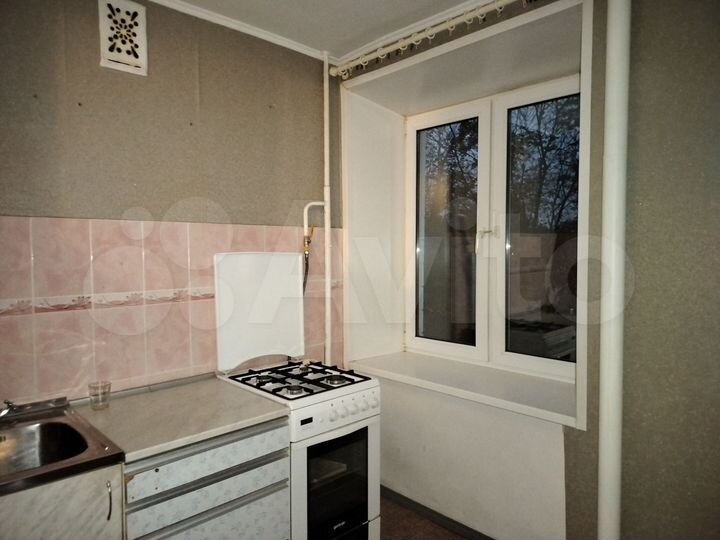 2-к. квартира, 40 м², 4/9 эт.