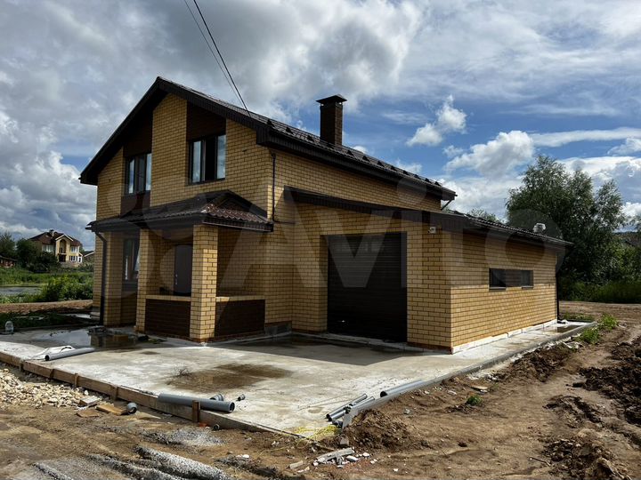 Дом 160 м² на участке 6 сот.