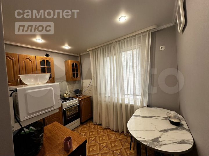 3-к. квартира, 60 м², 4/5 эт.