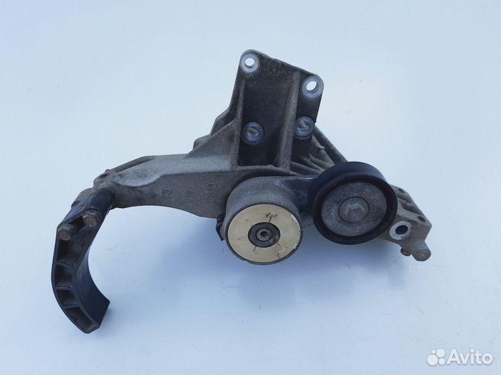 Кронштейн кондиционера Fiat Punto 3 Grande Punto