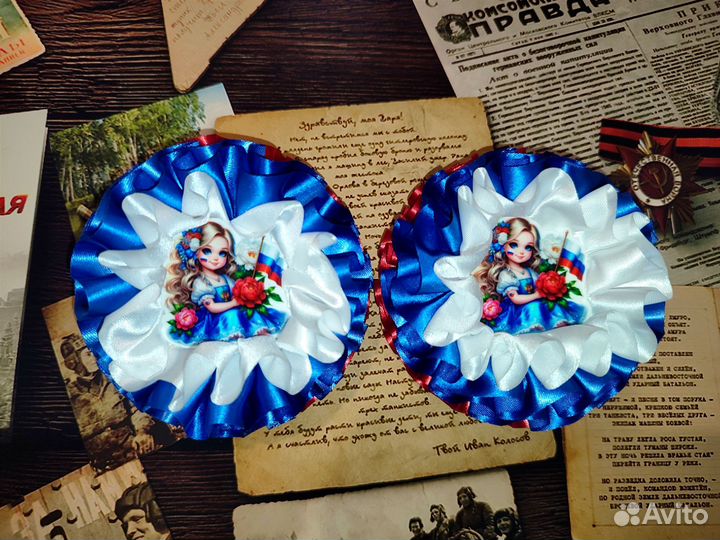 Бантики, броши