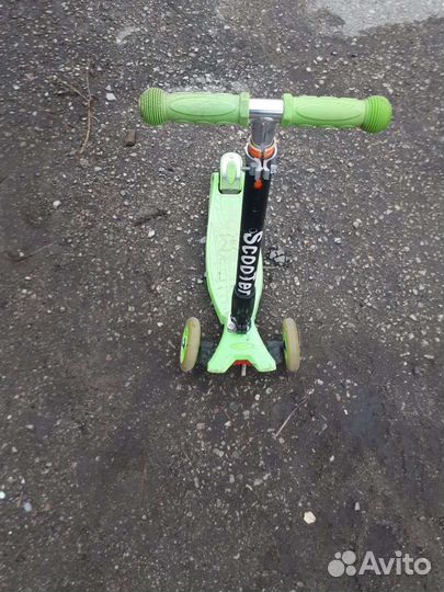Самокат детский трехколесный