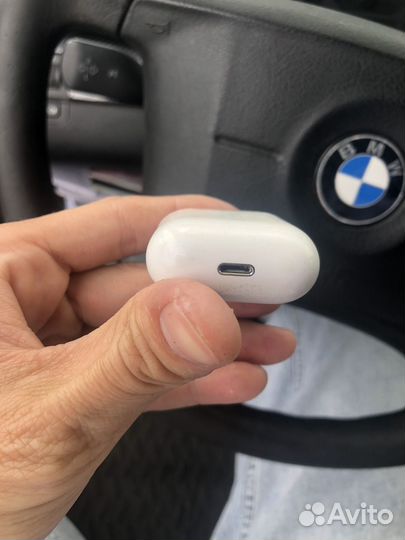 Кейс AirPods 2 оригинал