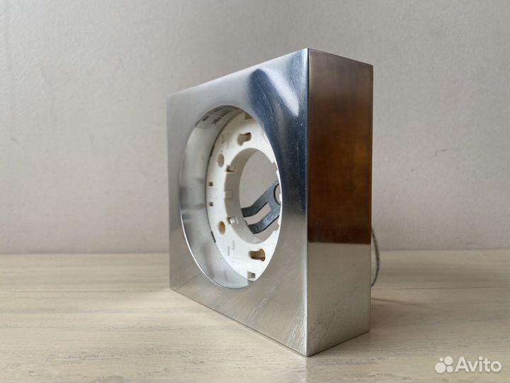 Светильник точечный накладной fabbian