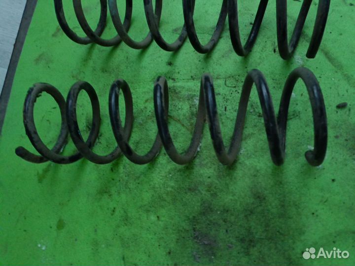 Пружины задние от Mazda 3 bk рестайлинг