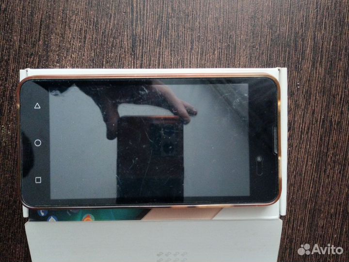 BQ 5035 Velvet, 8 ГБ