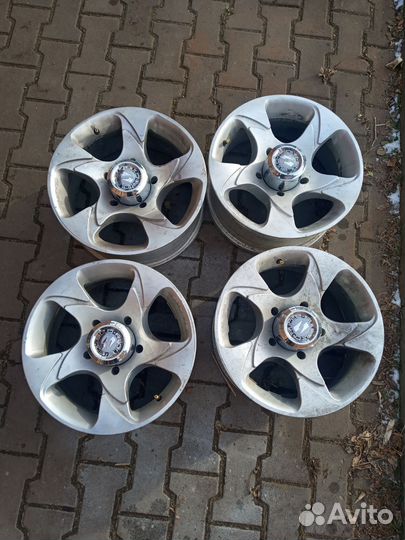 Продам диски УАЗ нива