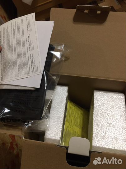 Tamron 35mm 1.4 Canon EF