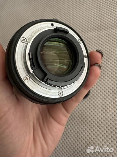 Объектив Nikon AF-S DX Nikkor 35mm 1:1,8 G