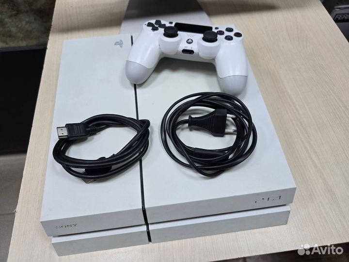 Игровая приставка Sony Playstation 4 Fat 500Gb