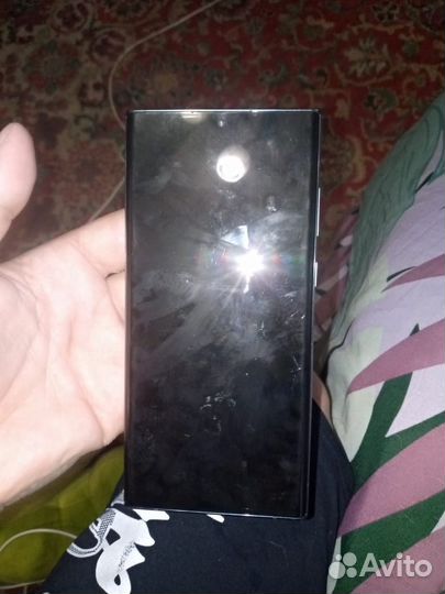 Samsung Galaxy S22 Ultra, 8/128 ГБ