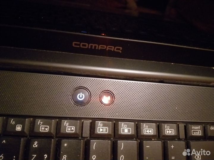 Ноутбук compaq