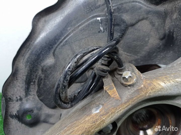 Кулак L Mercedes GLC W253 A2533320101