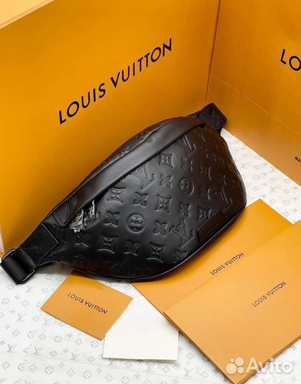 Сумка поясная discovery PM louis vuitton