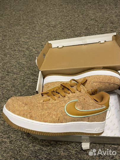 Кроссовки nike