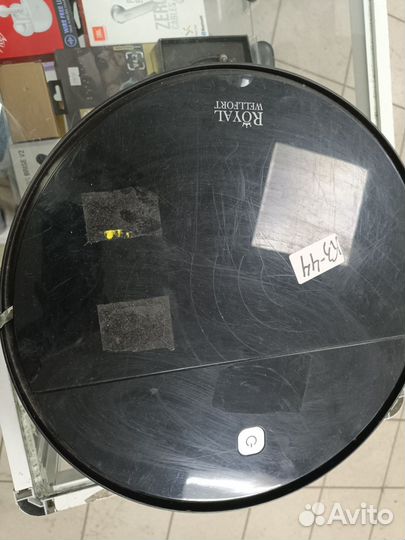 Пылесос-робот Royal Wellfort VT-33