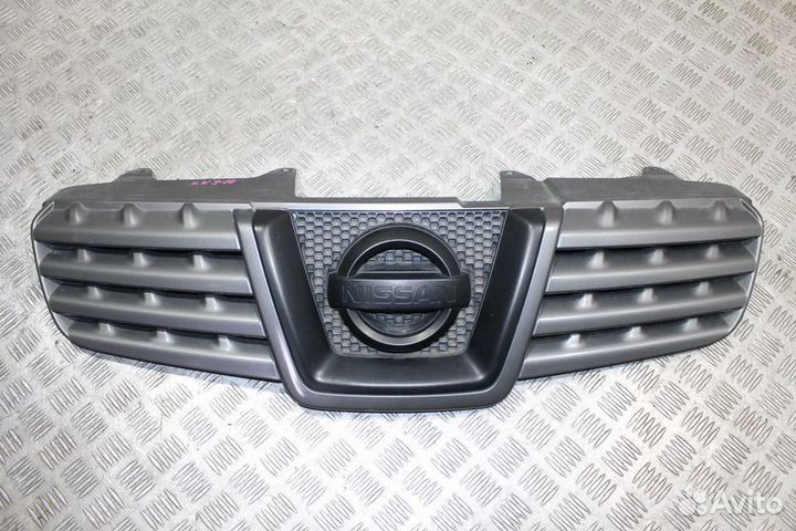 Решетка радиатора Nissan Qashqai J10 дорестайл