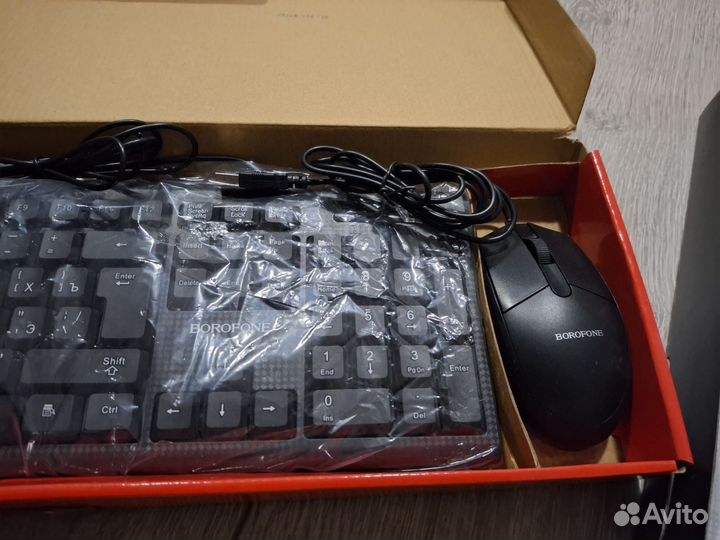 Клавиатура с мышкой беспроводная